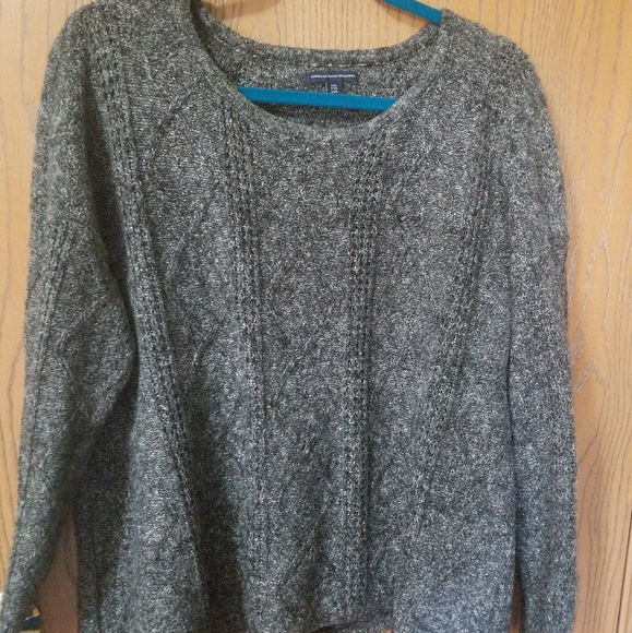 American Eagle sweater - Picture 3 of 4